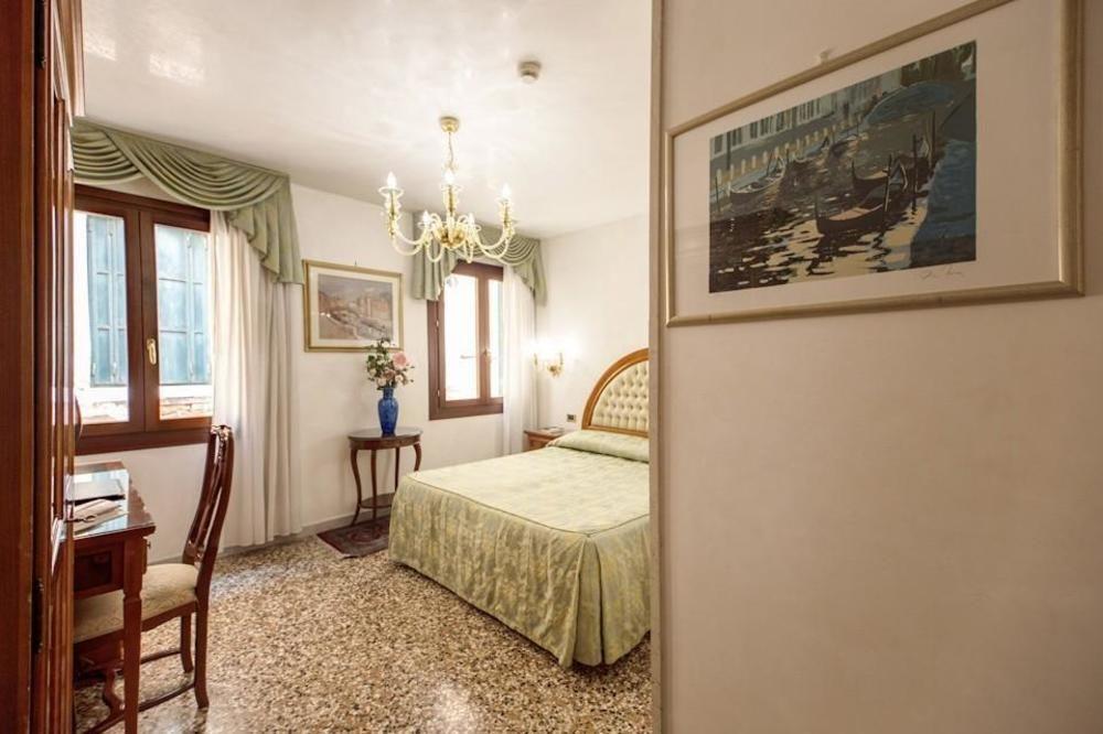 Antica Casa Carettoni Ξενοδοχείο Βενετία Εξωτερικό φωτογραφία