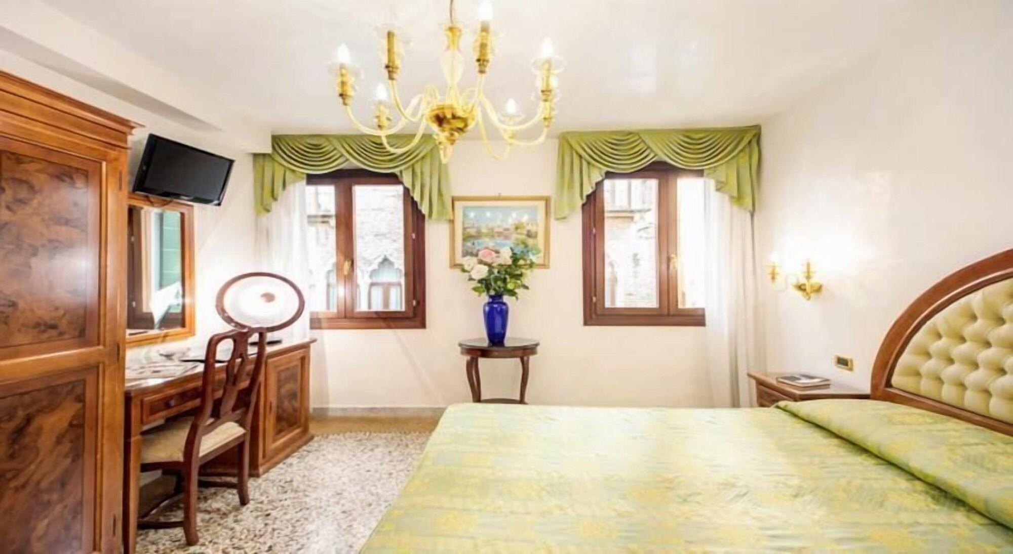 Antica Casa Carettoni Ξενοδοχείο Βενετία Εξωτερικό φωτογραφία