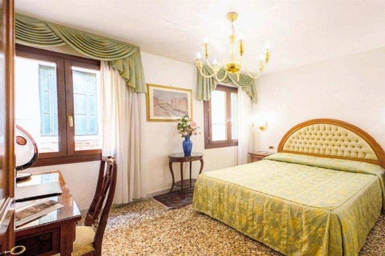 Antica Casa Carettoni Ξενοδοχείο Βενετία Εξωτερικό φωτογραφία