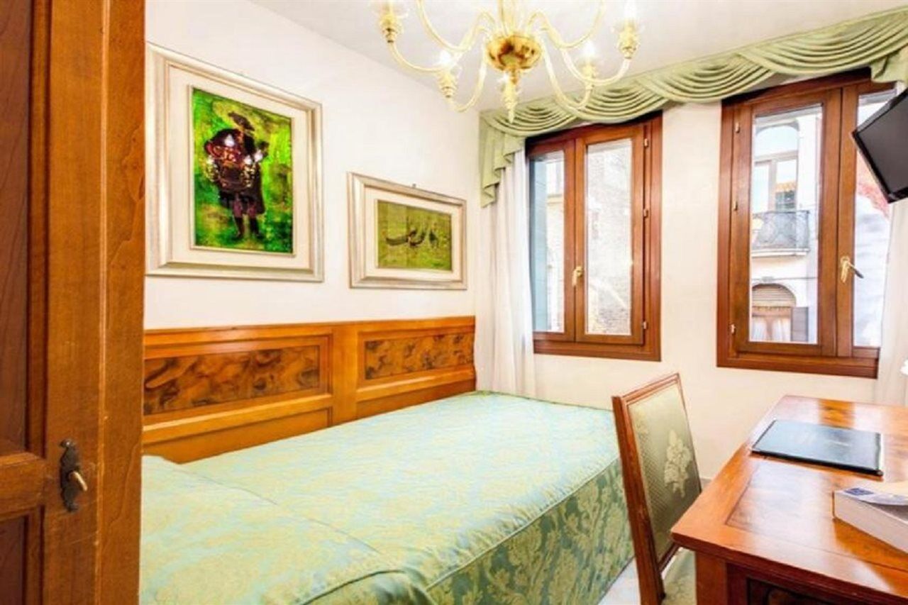 Antica Casa Carettoni Ξενοδοχείο Βενετία Εξωτερικό φωτογραφία